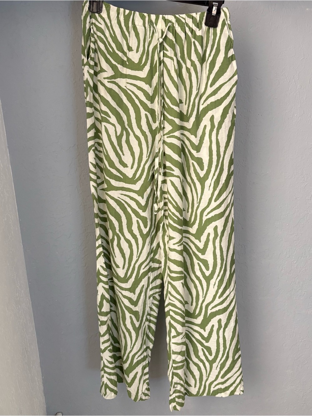 Green Zebra-Print Wide Leg Pants